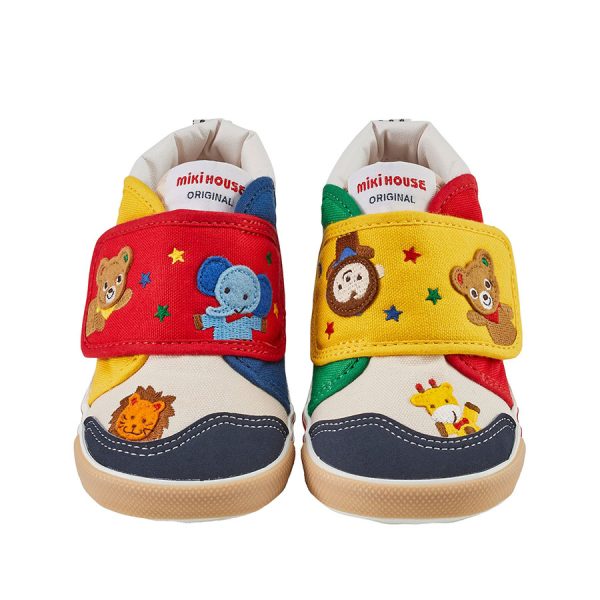 Waterproof Baby Bib Set – খাওয়ার সময় পরিষ্কার সমাধান